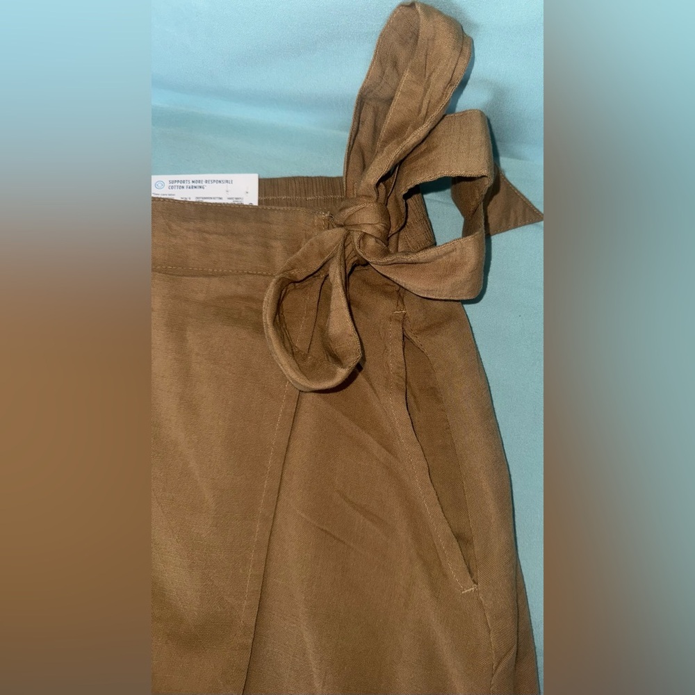 Women's Croft & Barrow Tie-Front Faux Wrap Mid-Rise Skirt - Picture 6 of 11